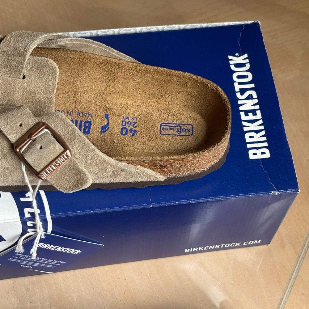 Birkenstock Boston Suede in Taupe W9 - Picture 3 of 8